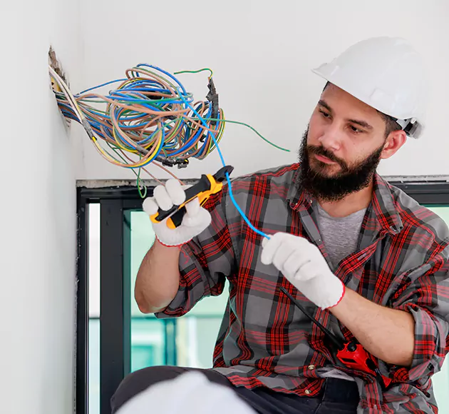 Professional Low Voltage Electrician: Your Local Systems Technician in Des Moines, IA
