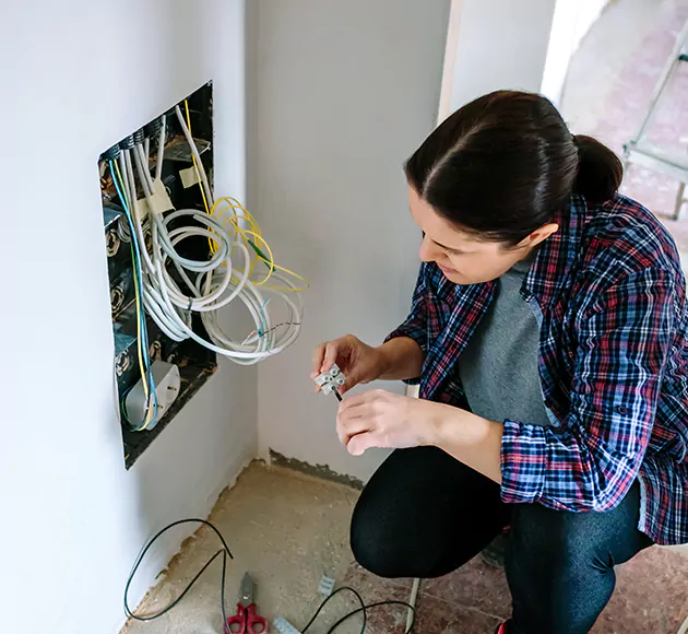 Professional Whole House Rewiring: Your Local Rewiring Specialists in Des Moines, IA